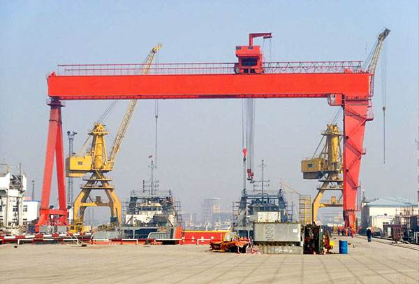 gantry cranes