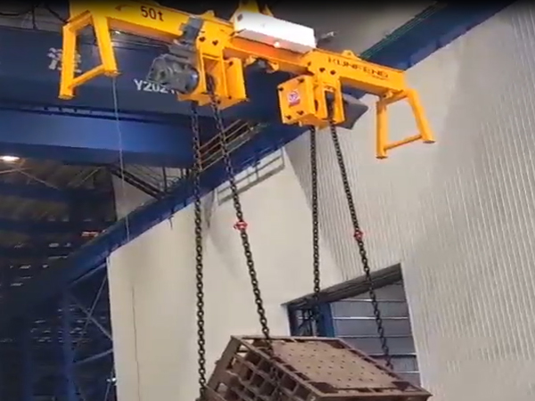 Chain load turning device