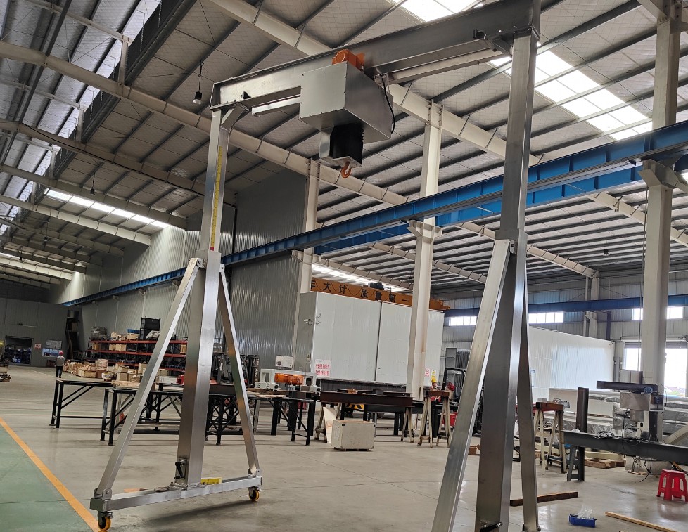 Clean Room Trackless Mobile Gantry Crane
